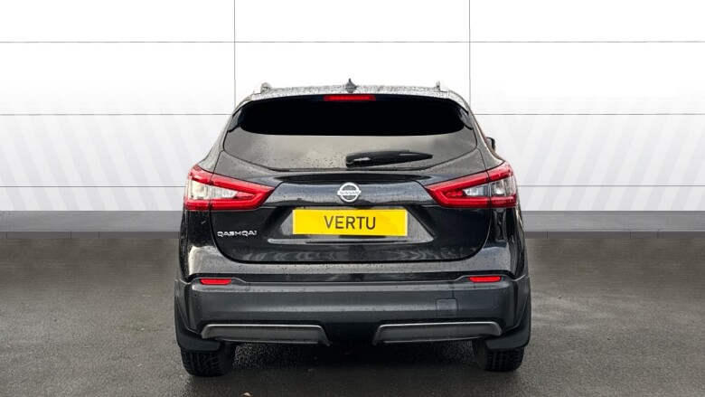 Nissan Qashqai 1.2 DiG-T N-Connecta 5dr Petrol Hatchback